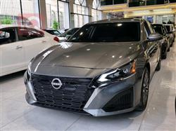 نيسان ألتيما